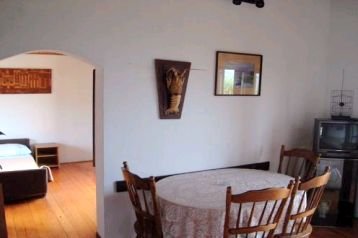 Chorwacja Privát Tkon, Zewnątrz